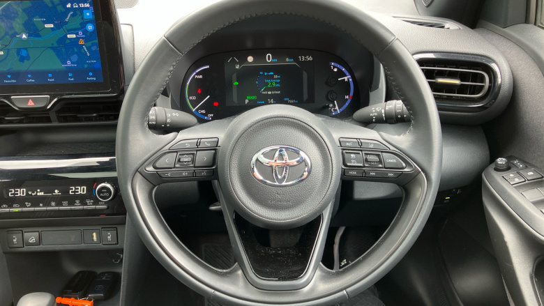 Toyota Yaris Cross 1.5 Hybrid Dynamic AWD 5dr CVT Hybrid Estate